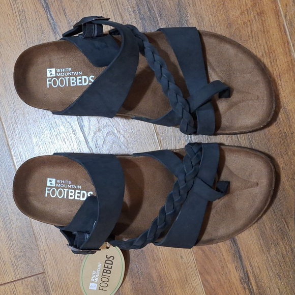 CUTE black sandals! - Picture 1 of 6